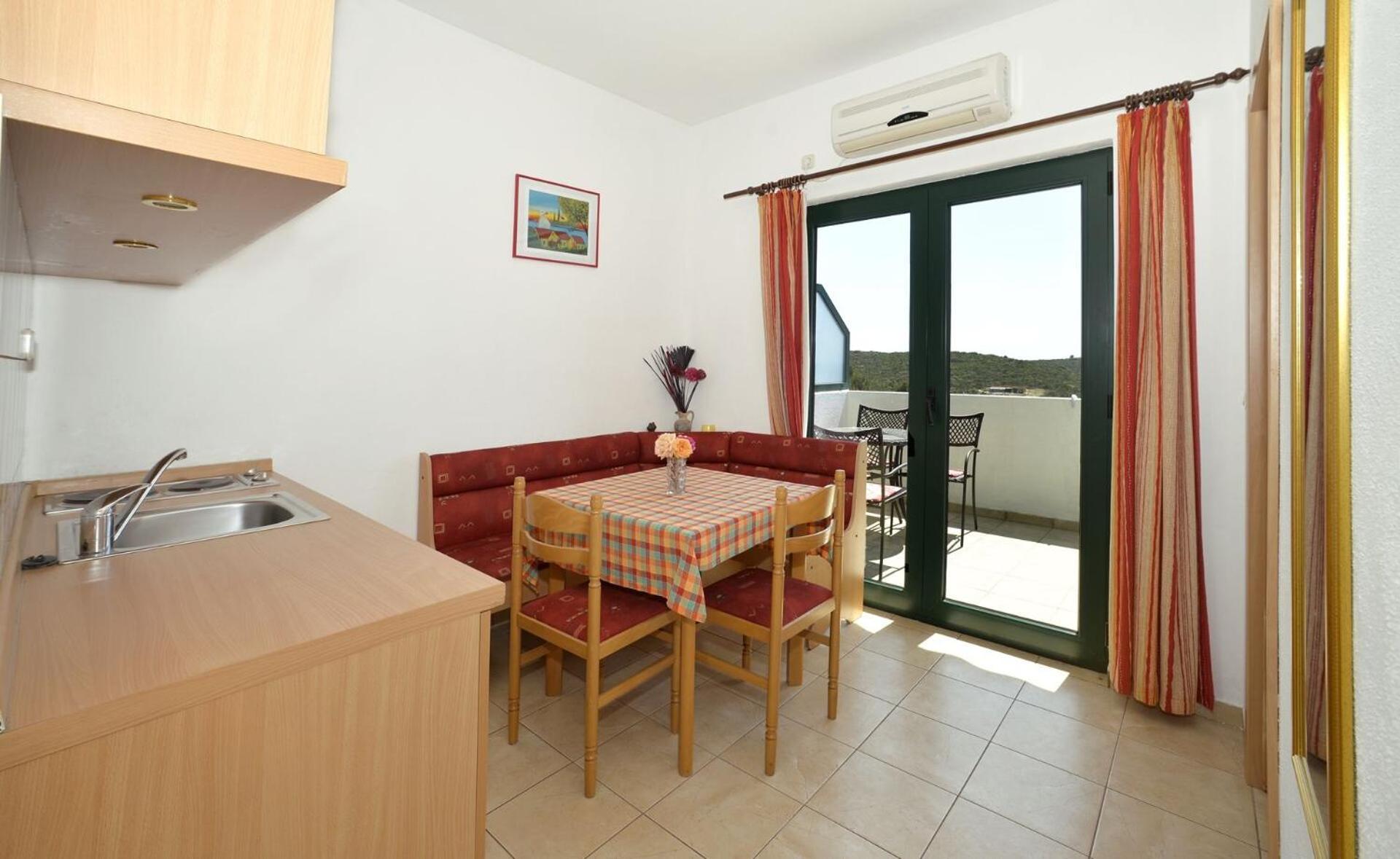 Apartments Toni Maslinica Exterior photo
